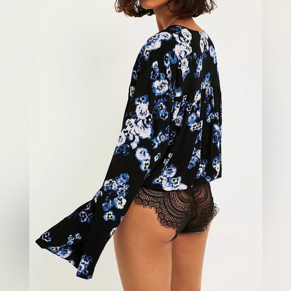 FREE PEOPLE / Size XS/ “Forties Feels” Black Floral Printed Boho Bodysuit - Picture 4 of 15